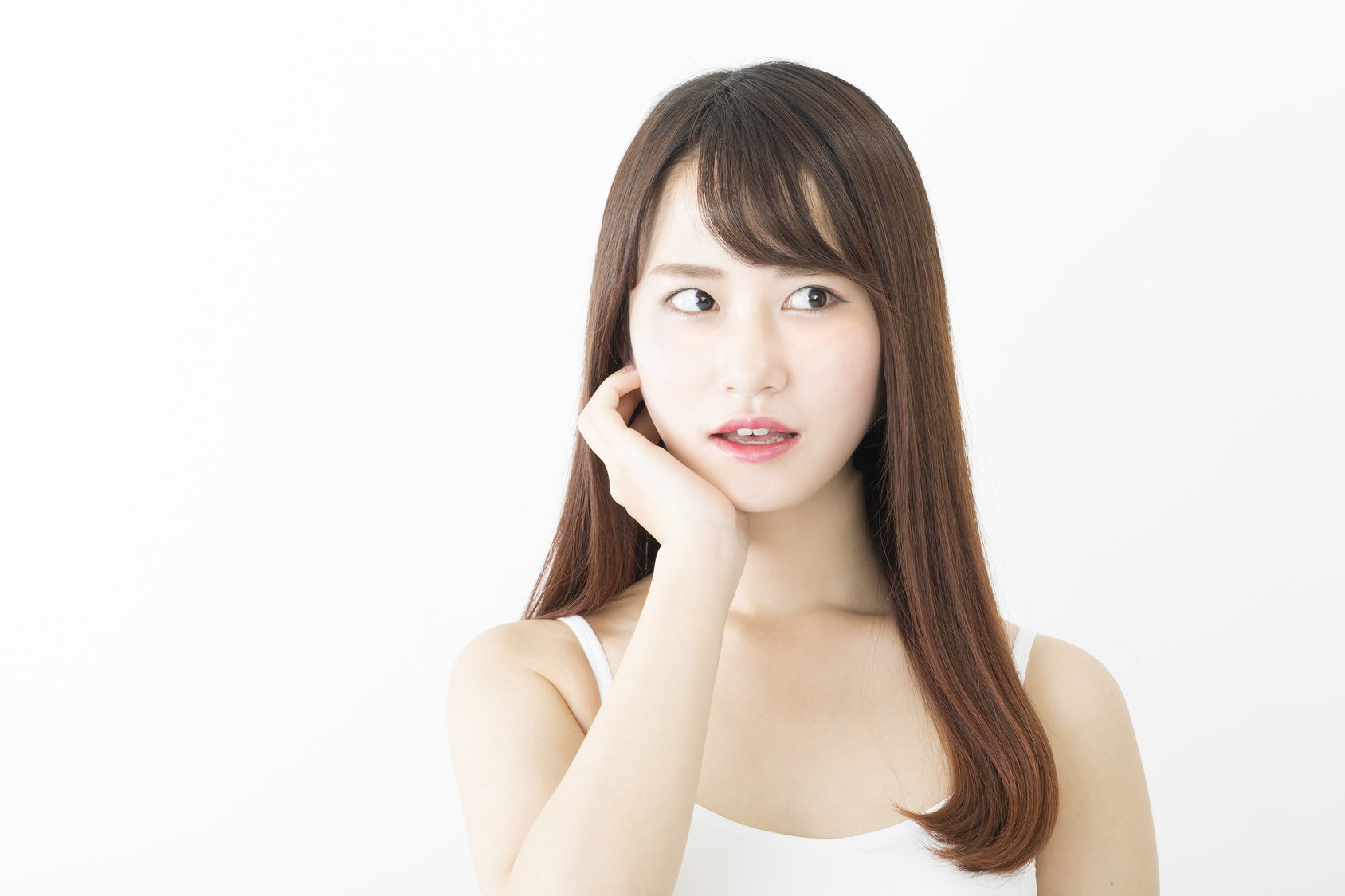 写真：悩む女性